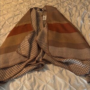 NWT Reversible Shawl